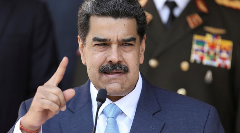 Venezuela cierra su espacio aéreo a las naves argentinas después que Milei entregara a EE.UU un avión venezolano