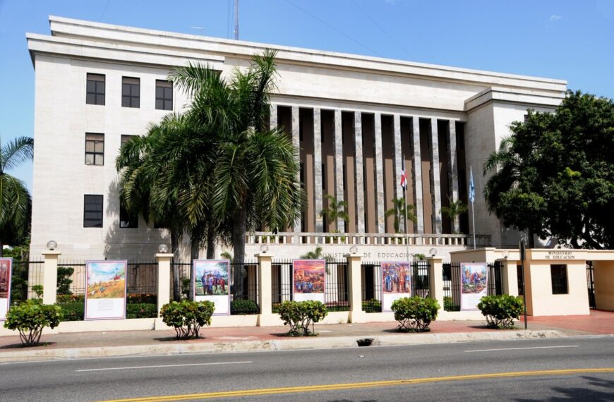 El Ministerio de Educación ha cumplido el acuerdo pactado con la ADP