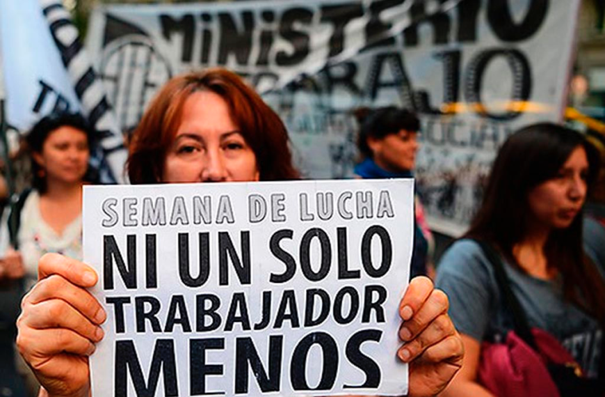 Asociación argentina realiza protesta contra despidos