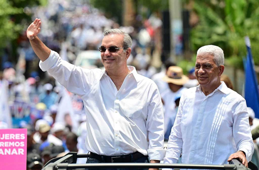Candidatos presidenciales encabezan marchas caravanas en días finales de la campaña
