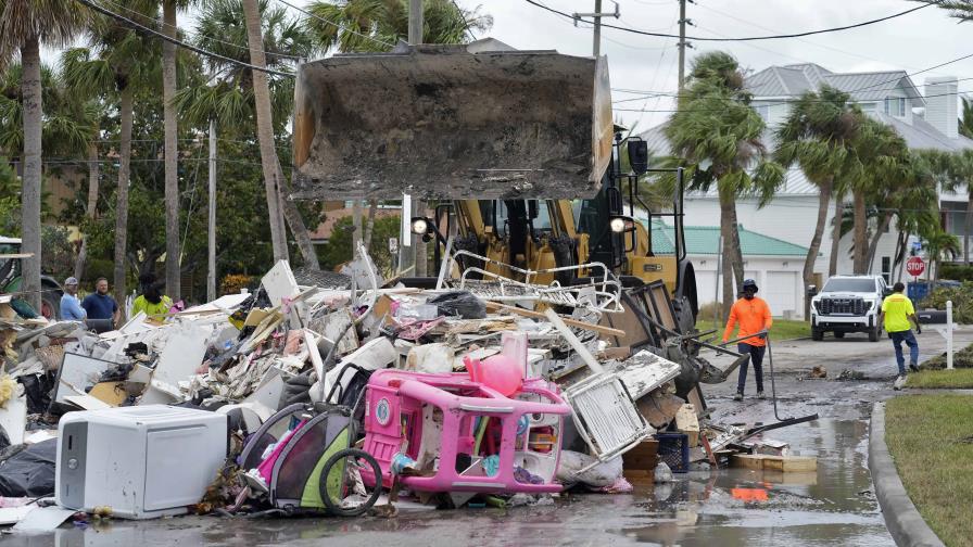 Los dominicanos residentes en Florida toman precauciones ante la inminente llegada del huracán Milton