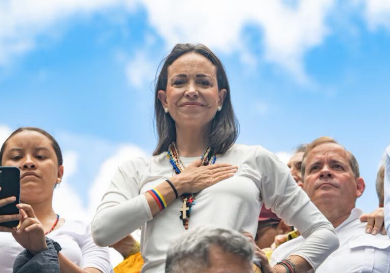 María Corina Machado convoca a movilización masiva en Venezuela para el 10 de enero