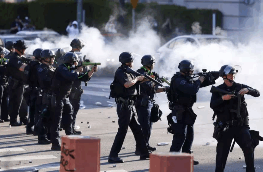 Tropas contra protestas en Los&hellip;