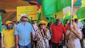 OTRA ARBITRARIEDAD DE WASHINGTON: EL FRENTE AMPLIO DENUNCIA LA NUEVA AGRESIÓN DE EE.UU. CONTRA CUBA