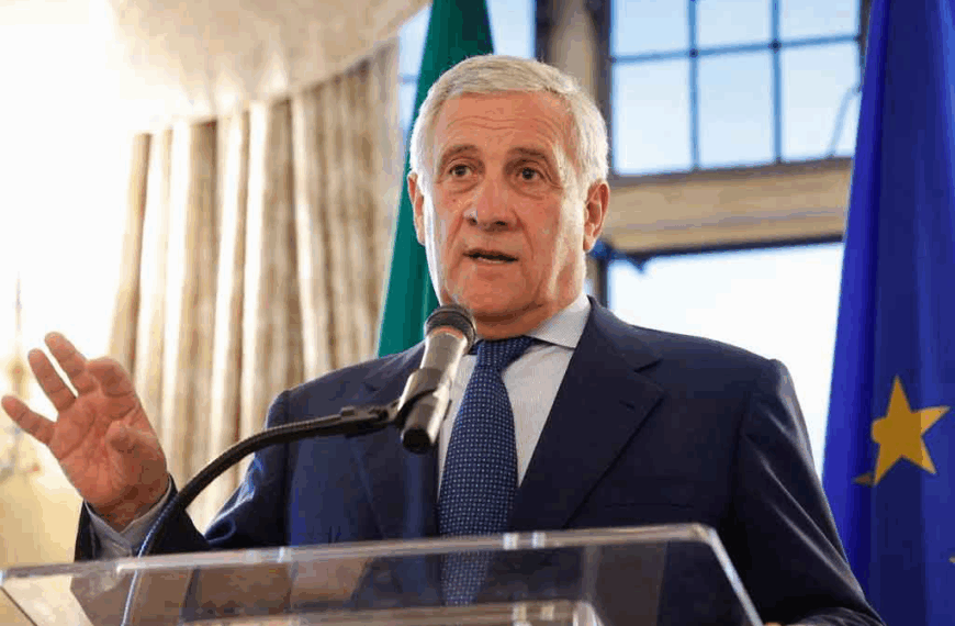 Italia alza la voz por&hellip;