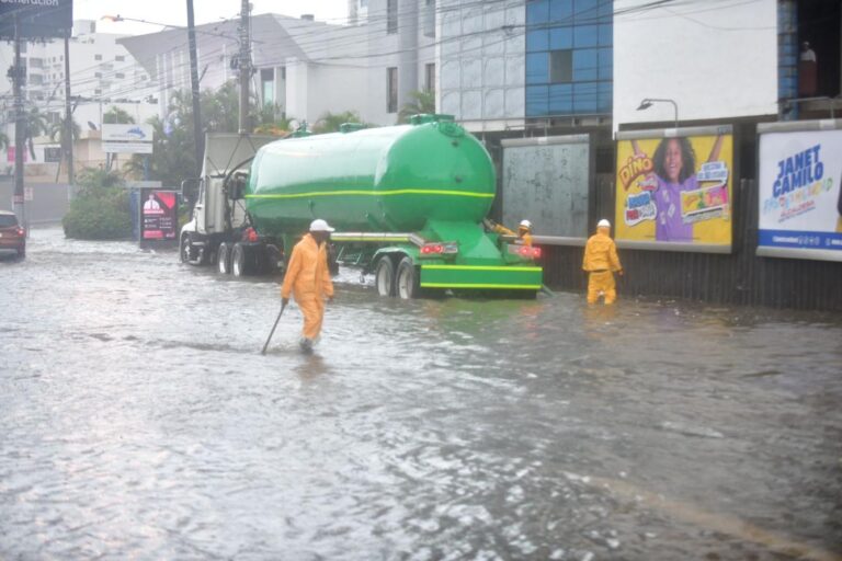 Frente Climático se Cierne: Nueva Ola de Lluvias y Tormentas Azotará el País