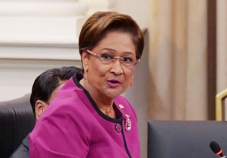 Trinidad y Tobago instala radar de EE.UU. en frontera con Venezuela