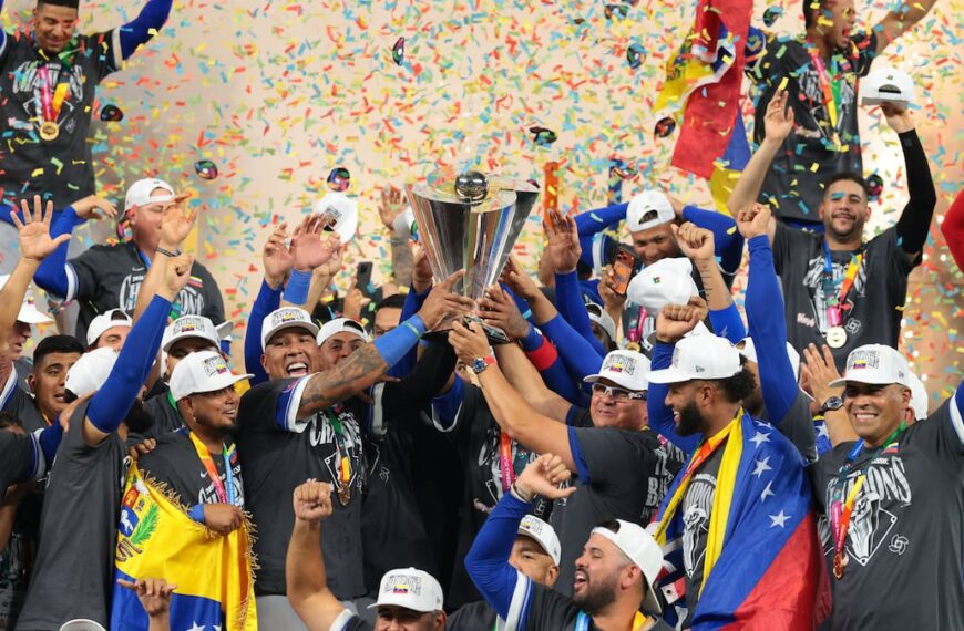 ¡Sabor a Revancha ! La vinotinto se Corona ante EE. UU. y le Responde en el Diamante a 100 Kilómetros de MAR-A-LAGO