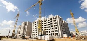 El ladrillo que más pesa: la mano de obra encarece la vivienda en medio del auge de la construcción
