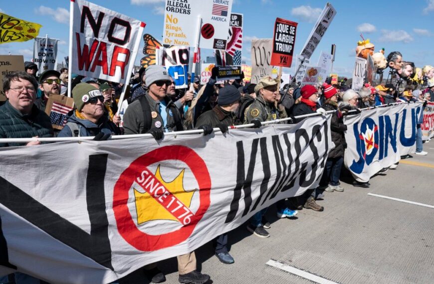 Marea ciudadana sacude Estados Unidos: más de 3.300 protestas exigen el fin del “autoritarismo” de Trump