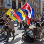 Los trabajadores se movilizan: ¡La calle arde en el mundo!
