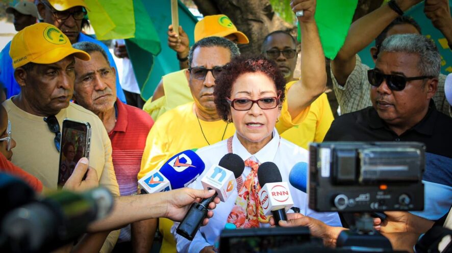 El poder popular frena la minería: Frente Amplio celebra marcha atrás de Abinader con el proyecto Romero