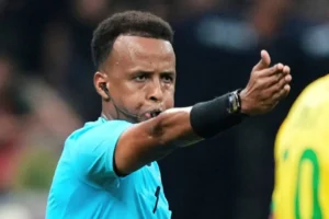 ¡Mundial 2026 manchado por el odio y la hipocresía! Árbitro africano deportado como terrorista mientras Israel juega con las manos teñidas de sangre en Gaza