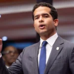 El Senado sepulta propuesta de Omar para aliviar la carga tributaria de los asalariados