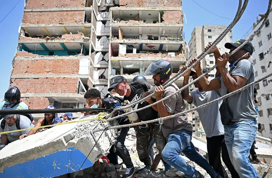 Terremotos en Venezuela dejan más de mil fallecidos mientras crece la crisis humanitaria en La Guaira