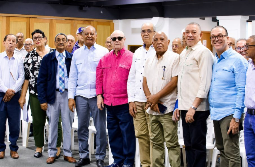 PRM culmina pleno de su Frente Agropecuario y reelige a Eulalio Ramírez