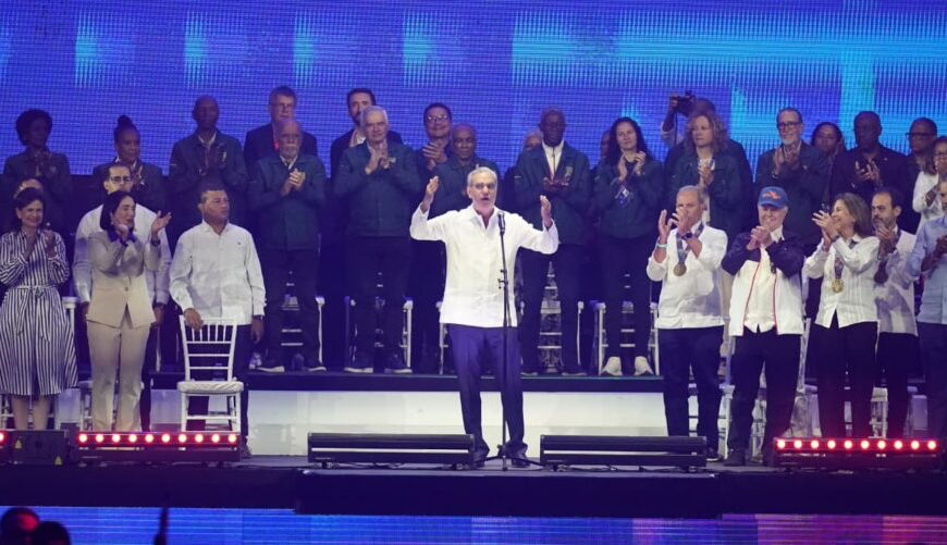 Abinader apaga la llama de Santo Domingo 2026, pero deja encendido el sueño de una generación
