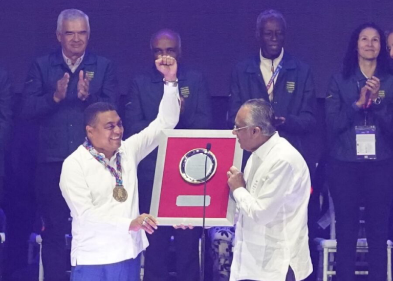 José P. Monegro deja el teleprompter y despide Santo Domingo 2026 desde la emoción